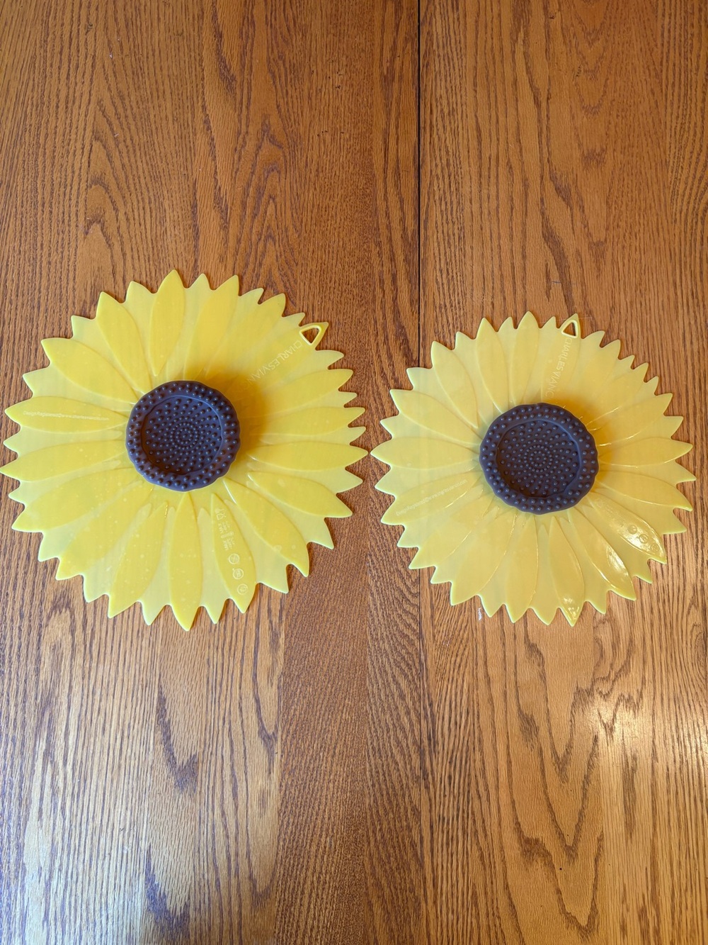 Charles Viancin Silicone Sunflower Pot or Bowl Covers - Set of 2